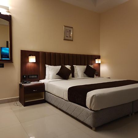 Hotel Arcadia Kottayam Εξωτερικό φωτογραφία