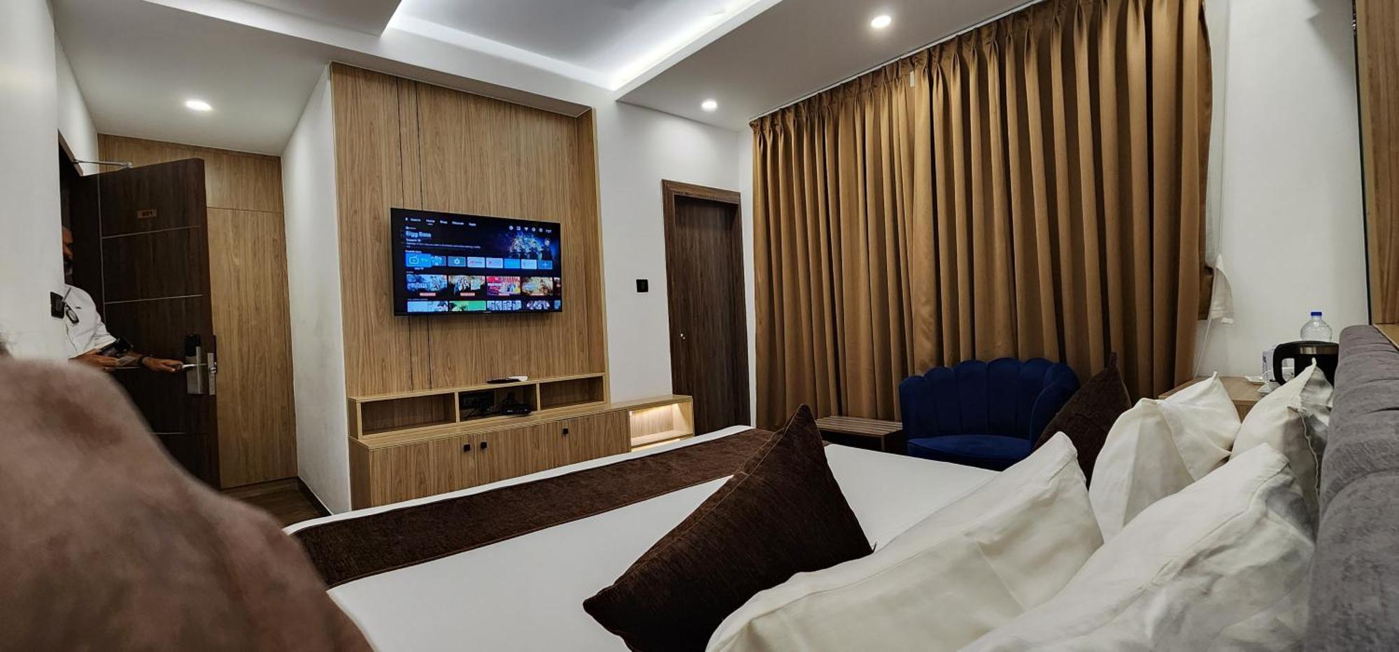 Hotel Arcadia Kottayam Εξωτερικό φωτογραφία