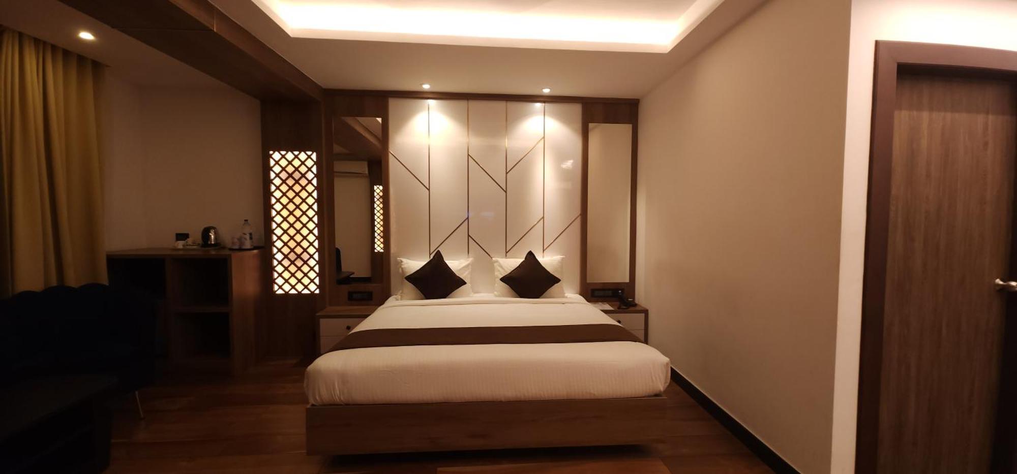 Hotel Arcadia Kottayam Εξωτερικό φωτογραφία