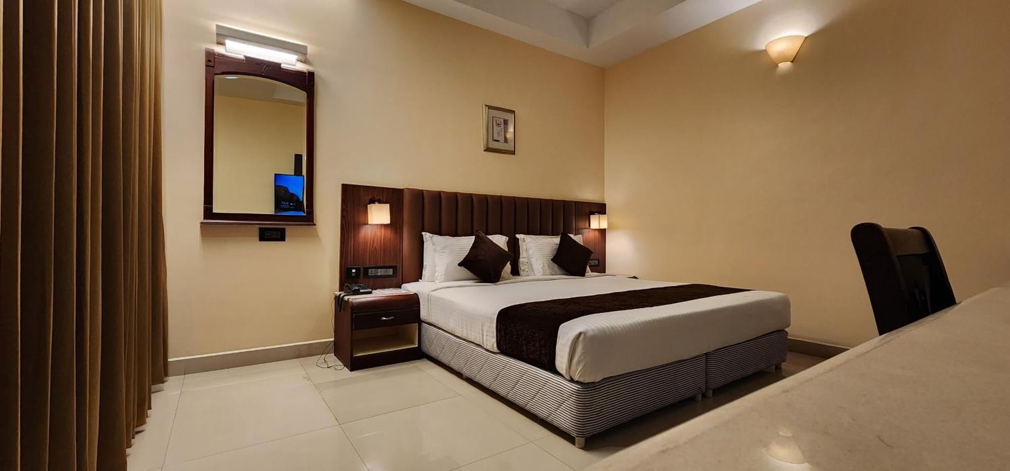 Hotel Arcadia Kottayam Εξωτερικό φωτογραφία