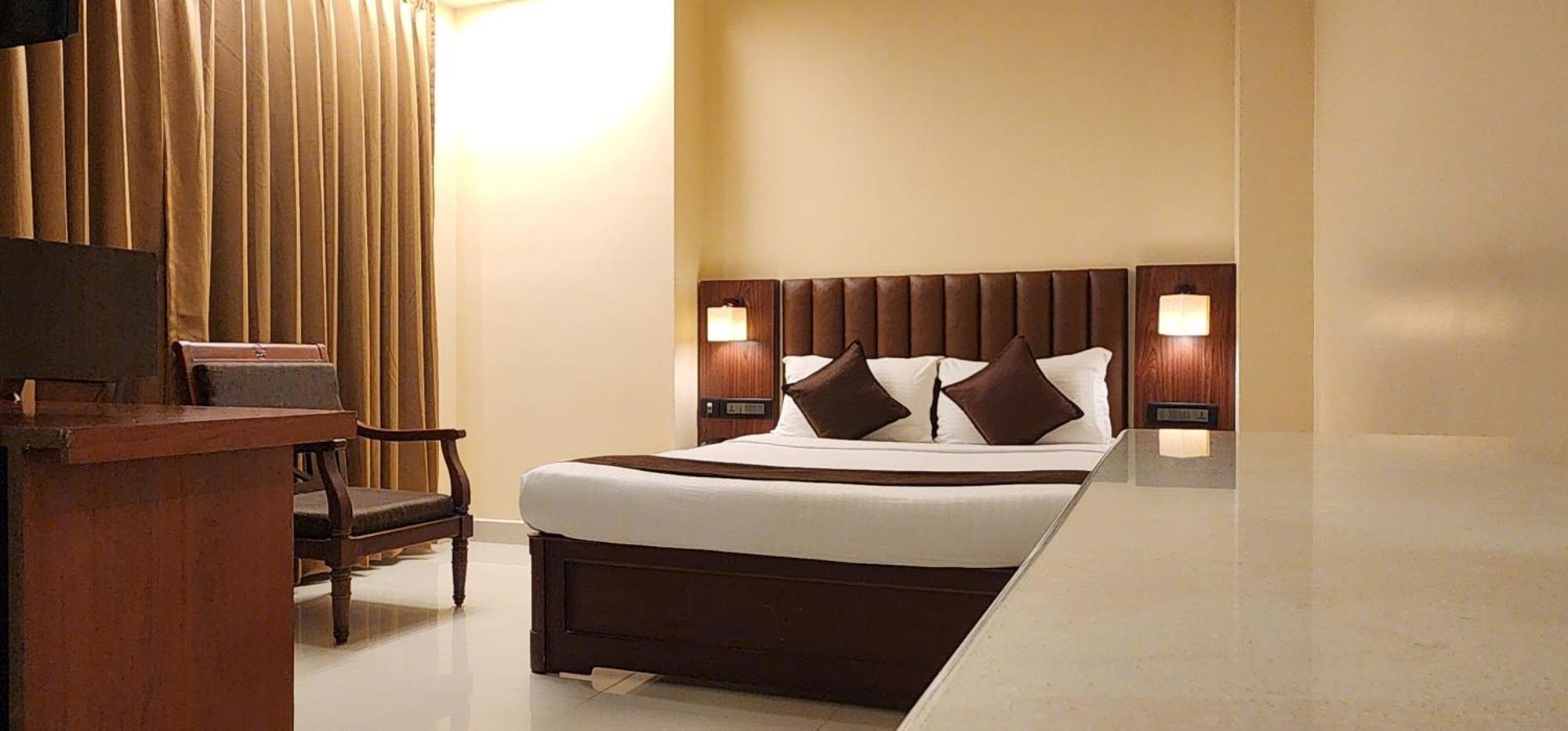 Hotel Arcadia Kottayam Εξωτερικό φωτογραφία