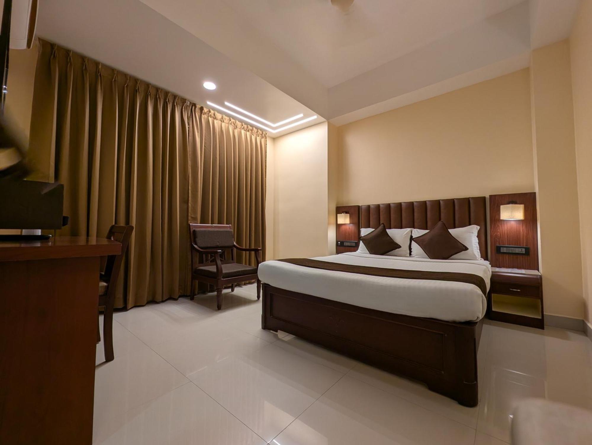 Hotel Arcadia Kottayam Εξωτερικό φωτογραφία